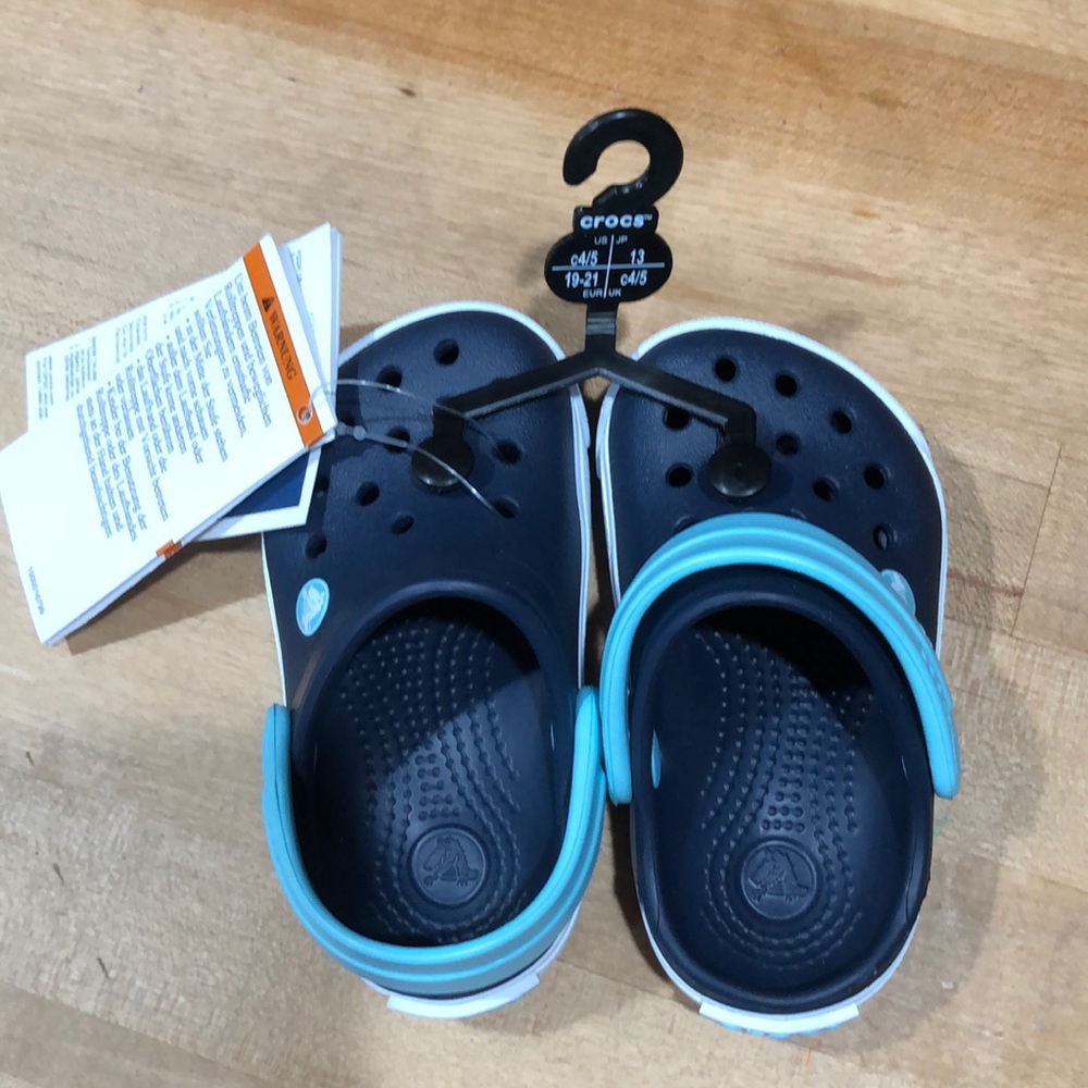 Crocband 2 kids crocs sz 4/5